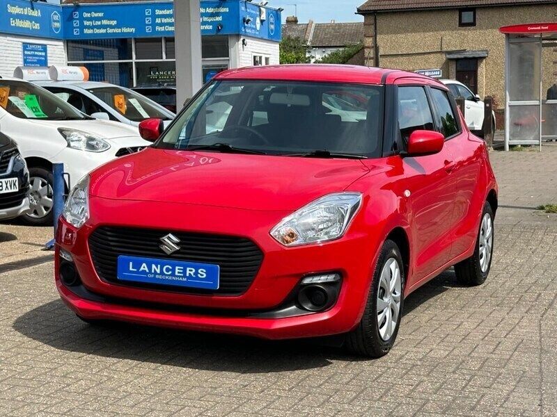 Red Used 2018 Suzuki Swift SZ3 Hatchback | £7,999 (Fair price) - Image 1/4