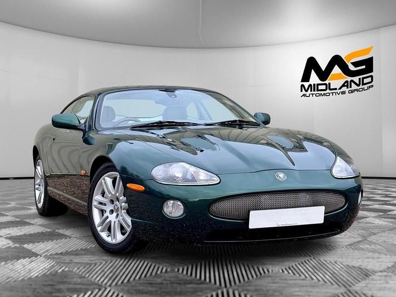 Used Jaguar XKR Supercharged 400 HP (294 kW) 2024 Green Coupe