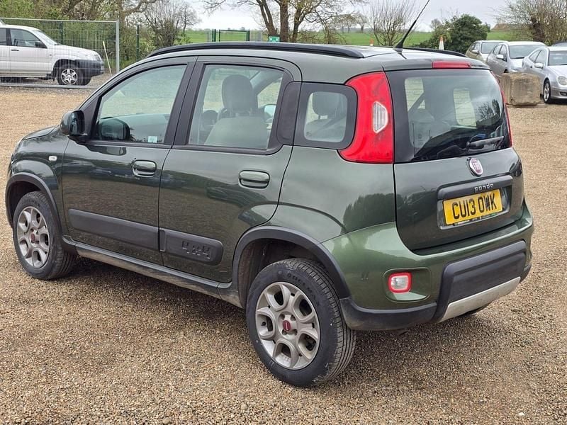 Used Fiat Panda 4x4 75 HP (55 kW) 2013 Green Hatchback