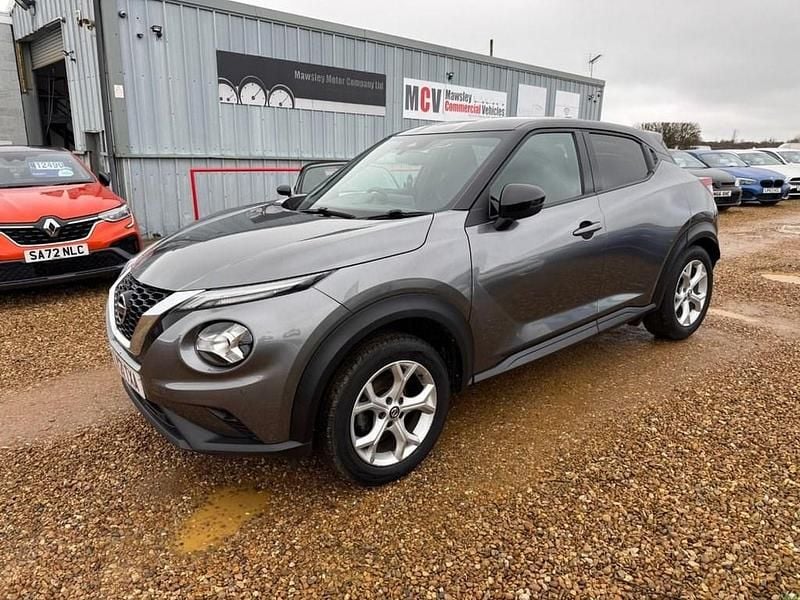 Used Nissan Juke N-Connecta 114 HP (83 kW) 2021 Grey SUV