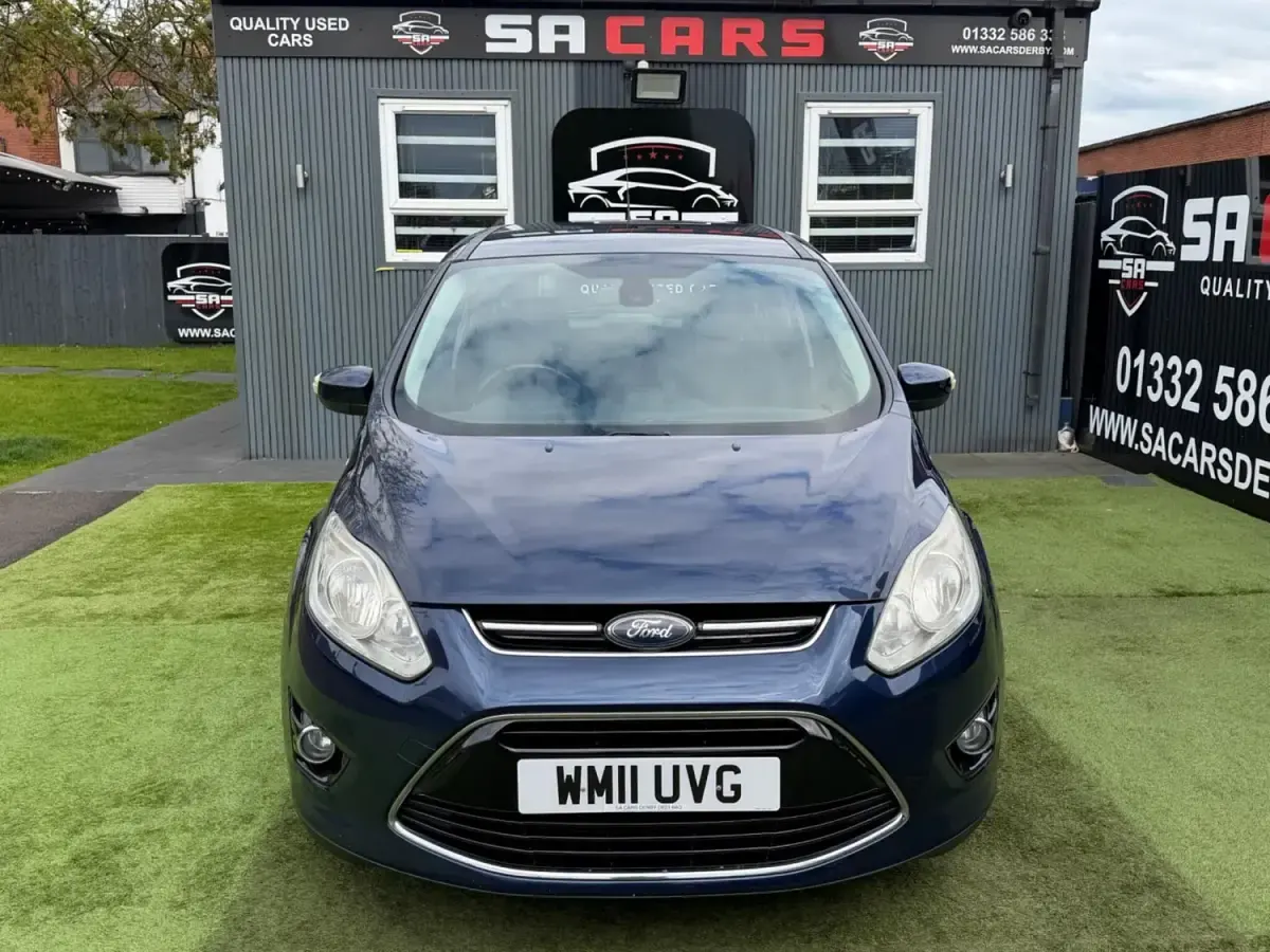 Usado Ford Grand C-Max Titanium 2011 Azul Monovolume