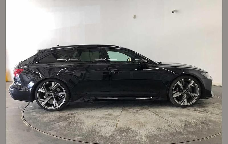Used Audi RS6 Advanced 600 HP (441 kW) 2021 Black Estate