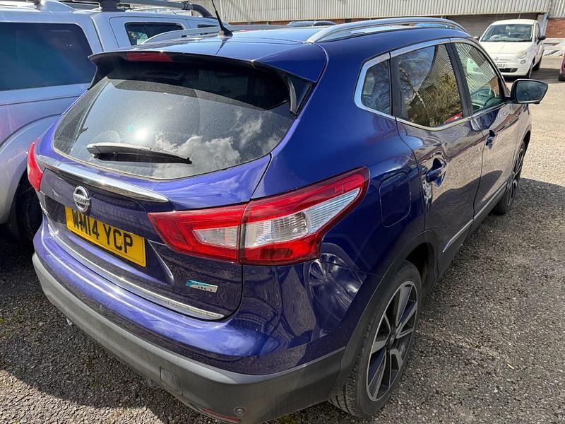 Used Nissan Qashqai Tekna 2014 Blue SUV