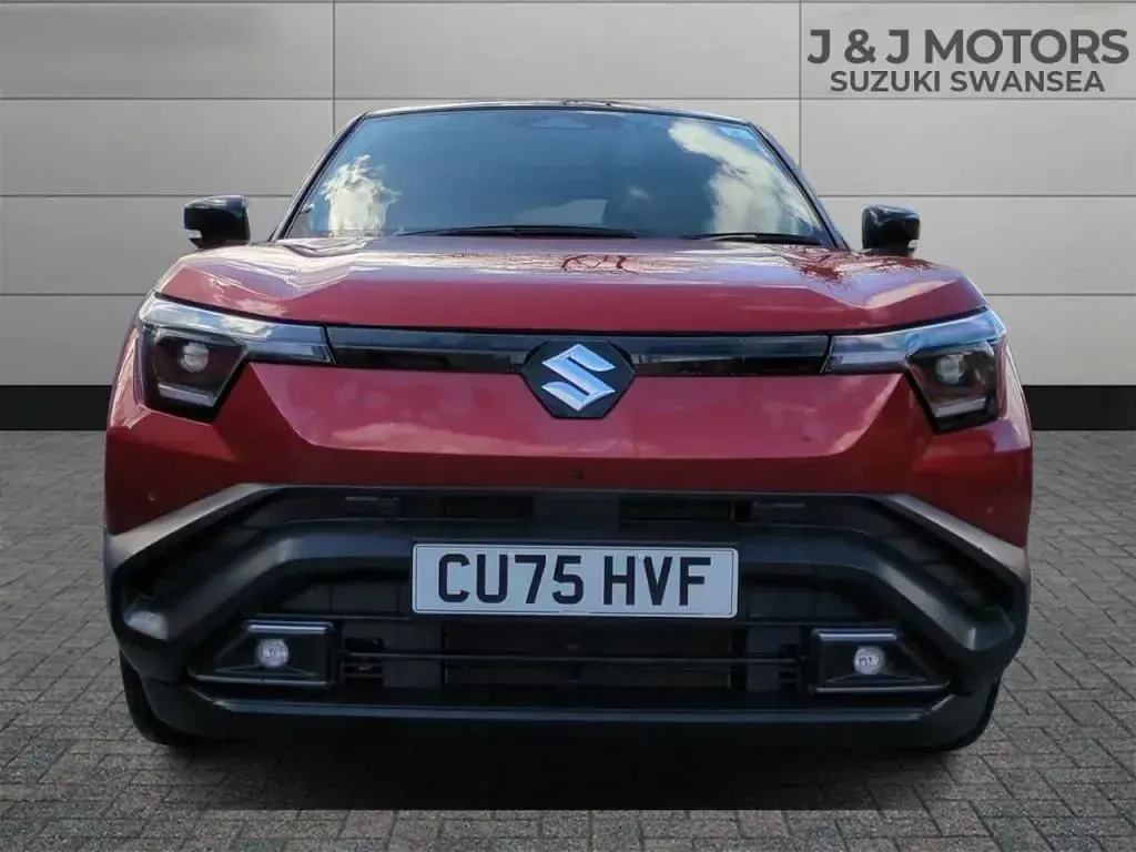 Used Suzuki Vitara 135 kW (184 HP) 2025 Red SUV