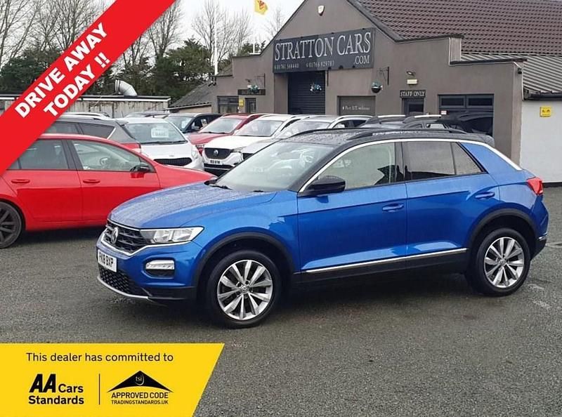 Used VW T-Roc Design 115 HP (84 kW) 2018 Blue SUV