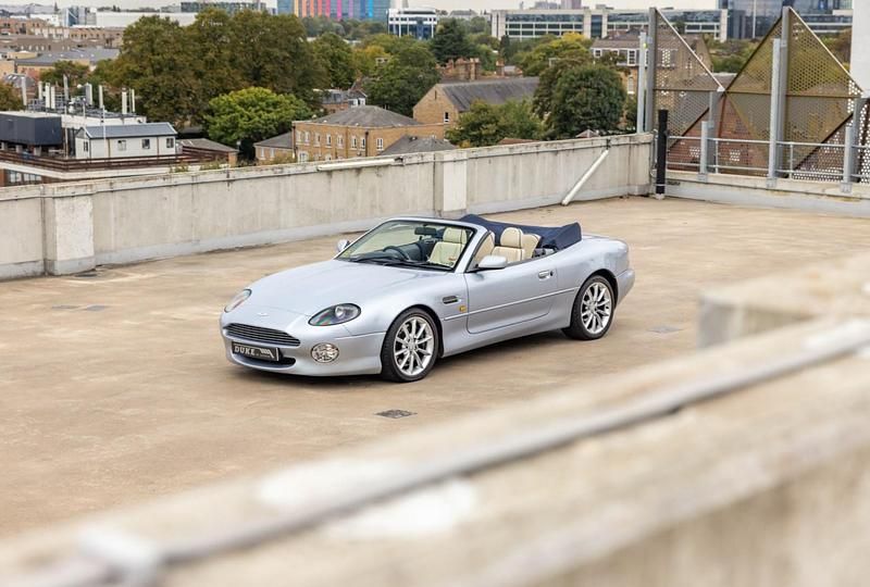 Used Aston Martin DB7 420 HP (308 kW) 2000 Silver Cabriolet