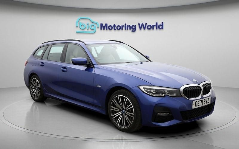Used BMW 330e M Sport 292 HP (214 kW) 2022 Blue Estate