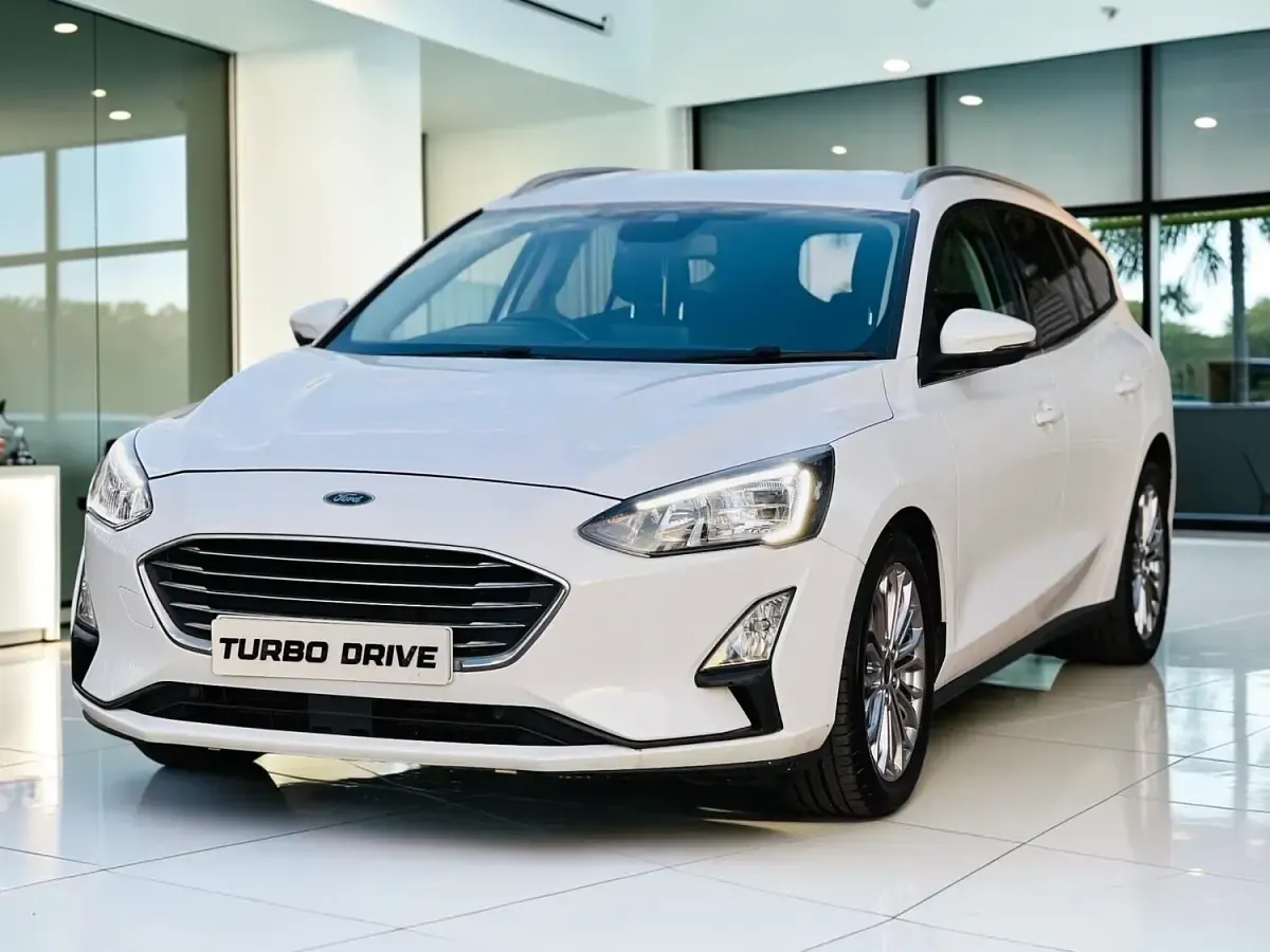 Used Ford Focus Titanium X 150 HP (110 kW) 2020 White Estate
