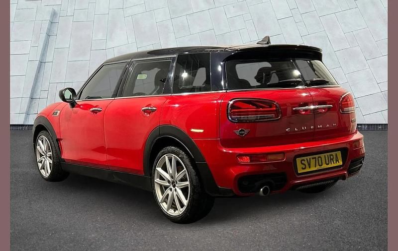 Used Mini Cooper Clubman Sport 134 HP (98 kW) 2020 Red Estate