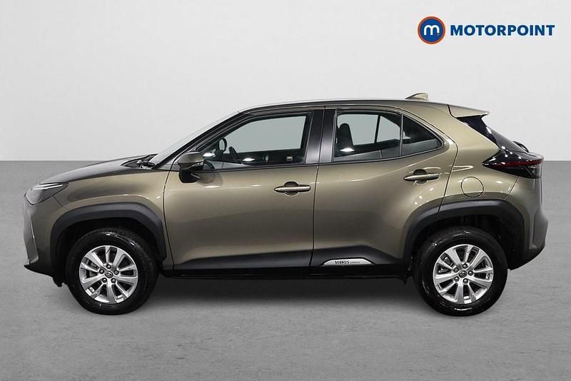 Used Toyota Yaris Hybrid 2024 Bronze Hatchback