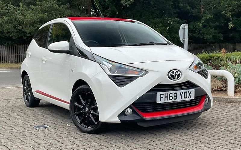 Used Toyota Aygo x-press 69 HP (50 kW) 2019 Hatchback
