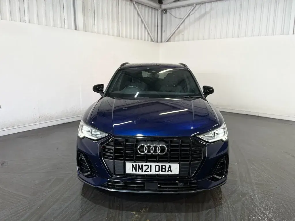 Used Audi Q3 Black Edition 150 HP (110 kW) 2021 Blue SUV