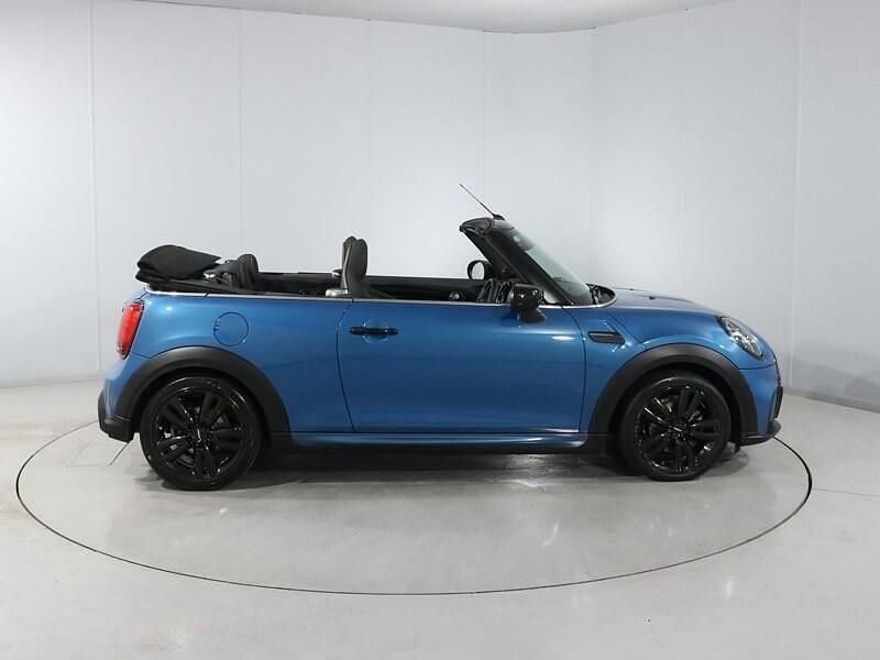 Used Mini Cooper Sport 134 HP (98 kW) 2022 Blue Hatchback