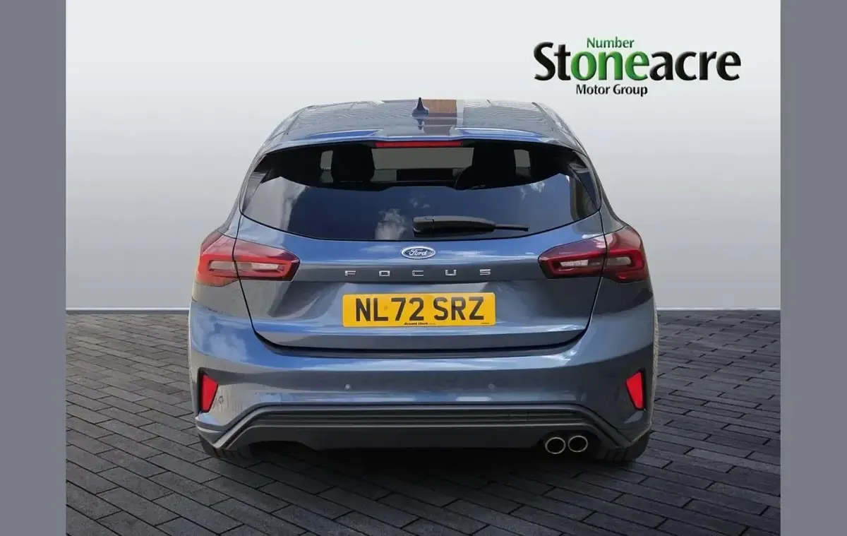 Used Ford Focus ST-Line 125 HP (91 kW) 2022 Blue Hatchback
