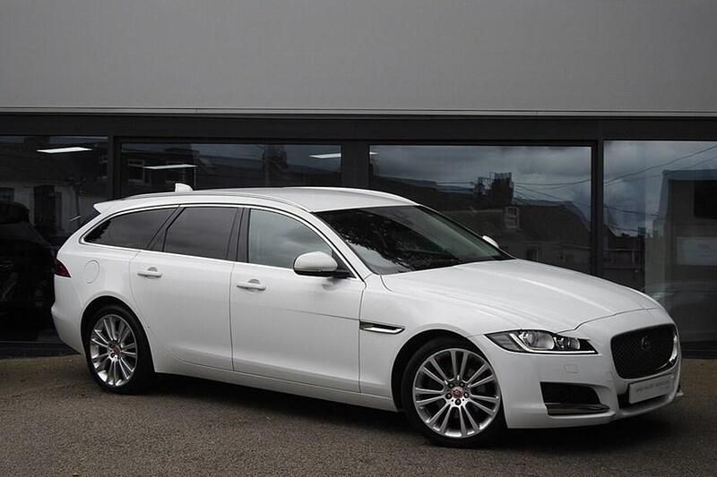 Used 2018 Jaguar XF Sportbrake Portfolio Estate | £14,995 (Fair price) - Image 1/1