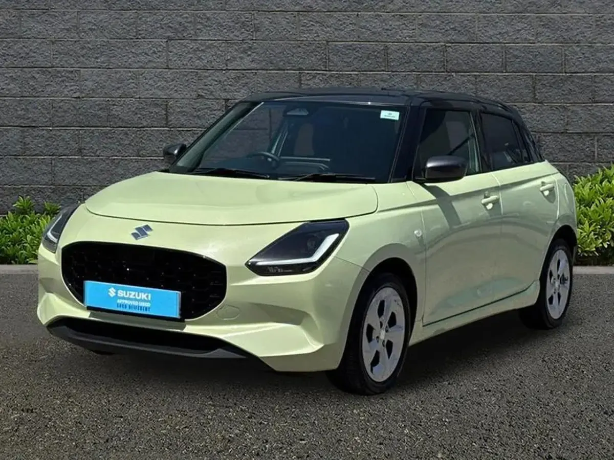 Used Suzuki Swift 82 HP (60 kW) 2024 Yellow Hatchback