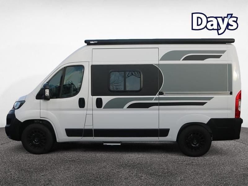 Used Peugeot Boxer Premium 140 HP (102 kW) 2024 White Van