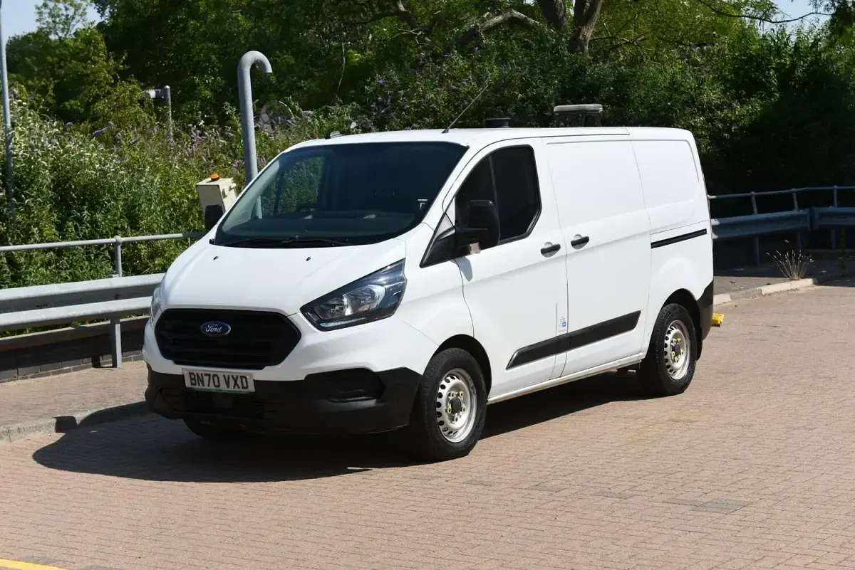Used Ford Transit Custom S 130 HP (95 kW) 2020 White Van