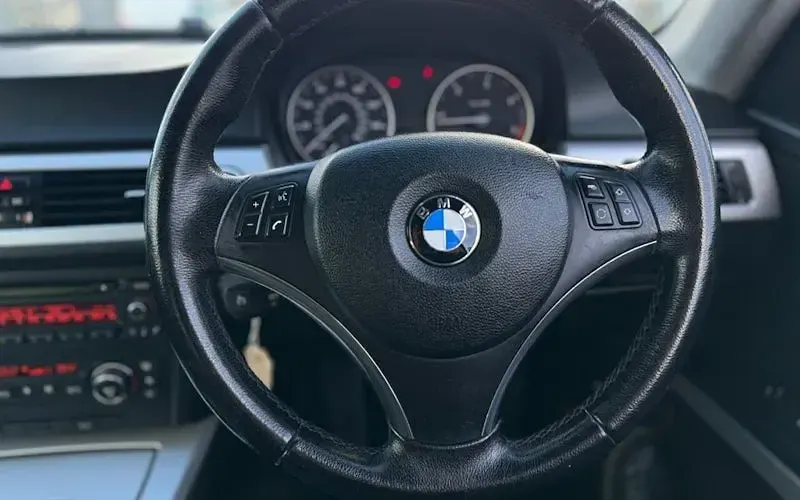 Used BMW 320 177 HP (130 kW) 2008 Black Coupe