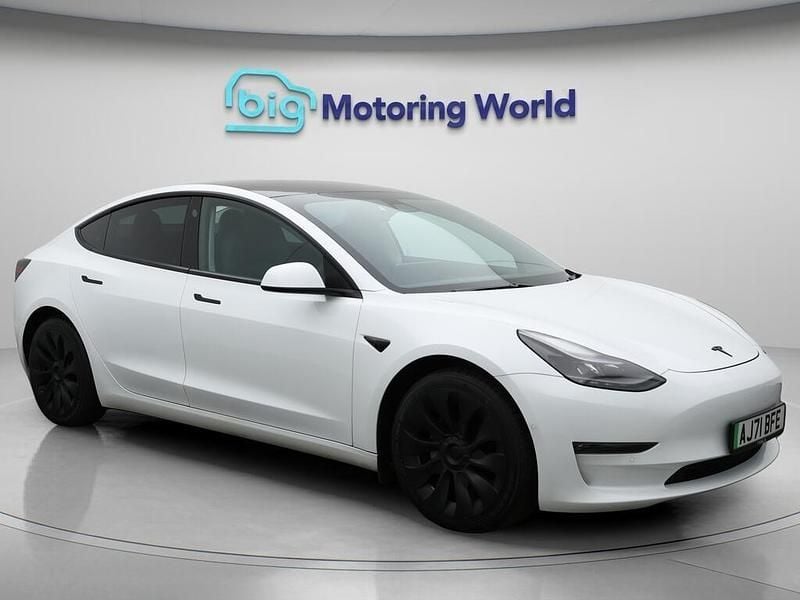 White Used 2021 Tesla Model 3 Long Range AWD Sedan | £18,000 (Fair price) - Image 1/4