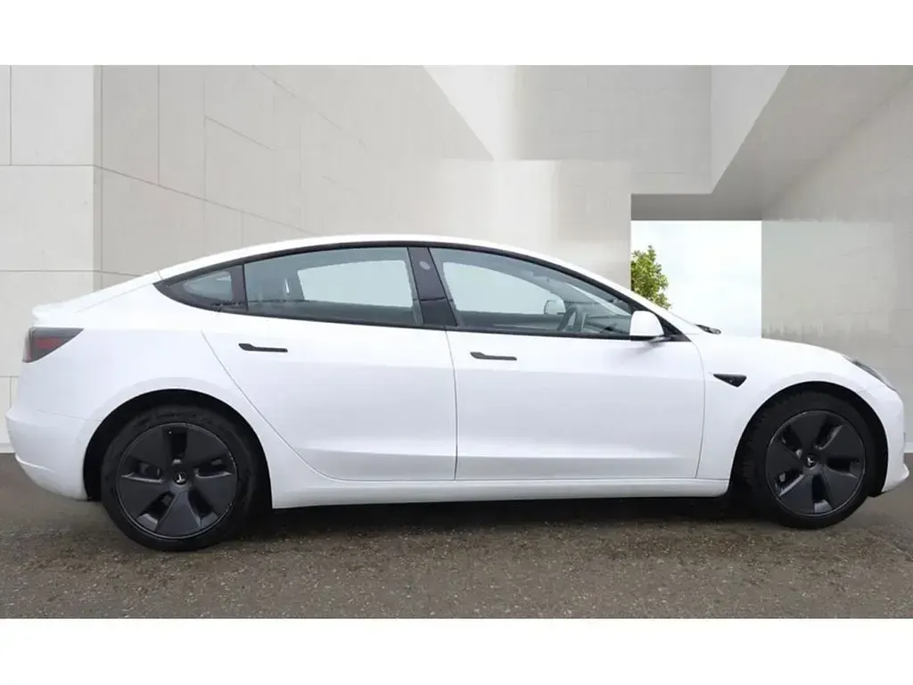 Used Tesla Model 3 Long Range AWD 366 kW (498 HP) 2021 Sedan