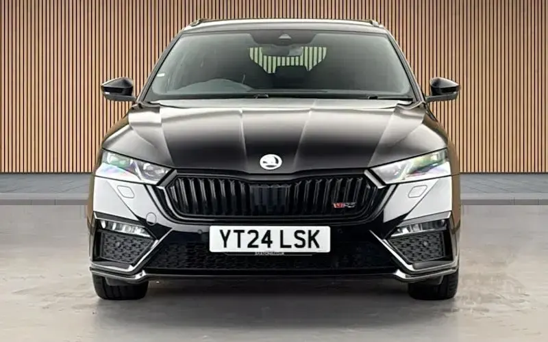 Used Skoda Octavia vRS 245 HP (180 kW) 2024 Black Estate