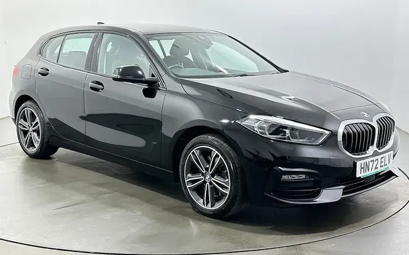 Used BMW 118 Sport Line 136 HP (100 kW) 2024 Hatchback
