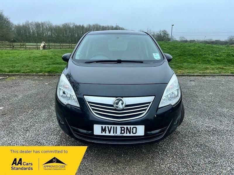 Używany Vauxhall Meriva 2011 Czarny Minivan