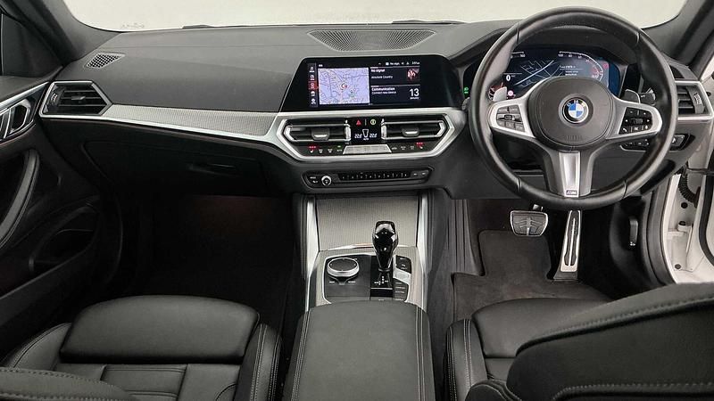 Begagnad BMW 420 M Sport 181 HK (133 kW) 2022 Vit Sportkupé