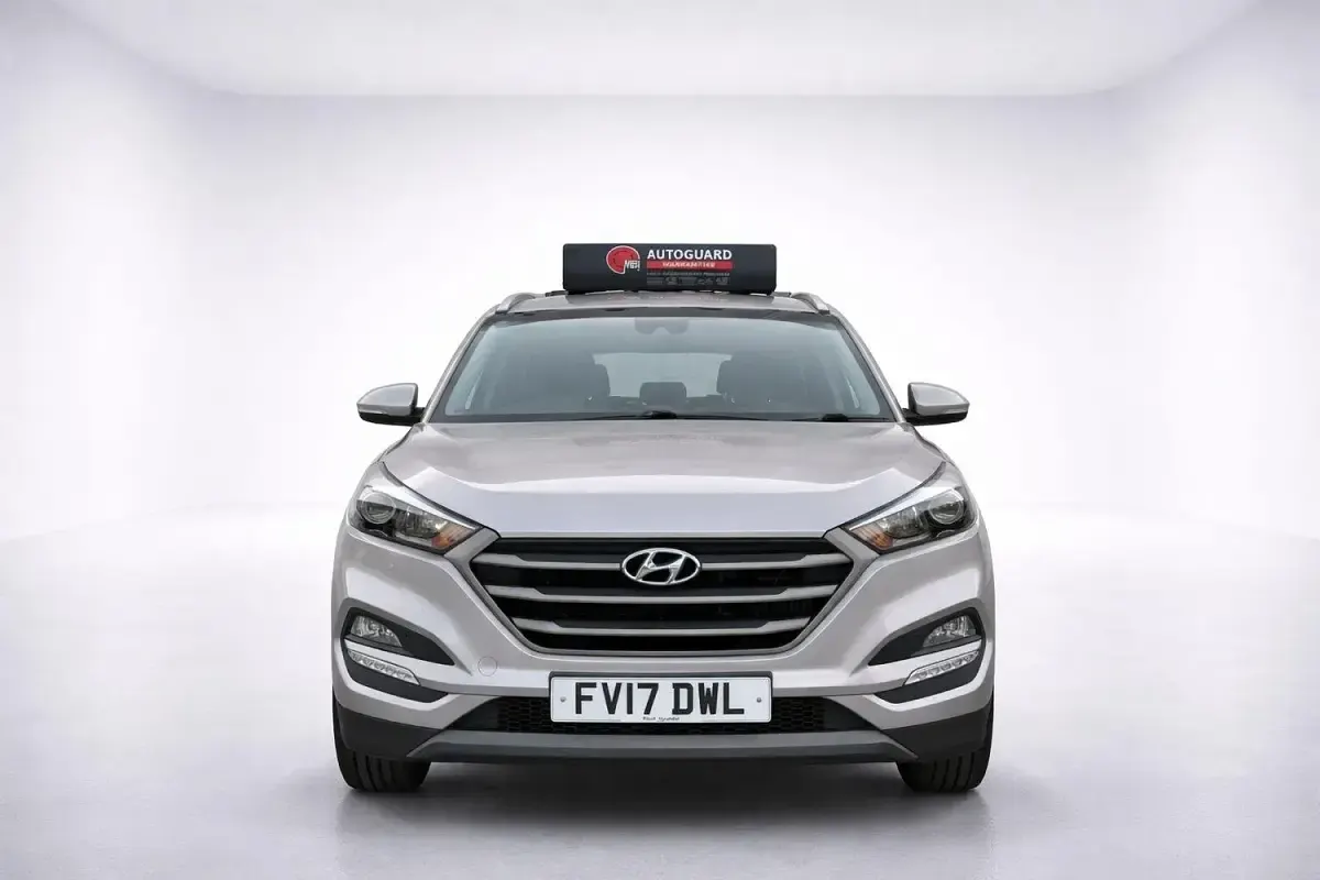 Used Hyundai Tucson SE 116 HP (85 kW) 2017 White SUV