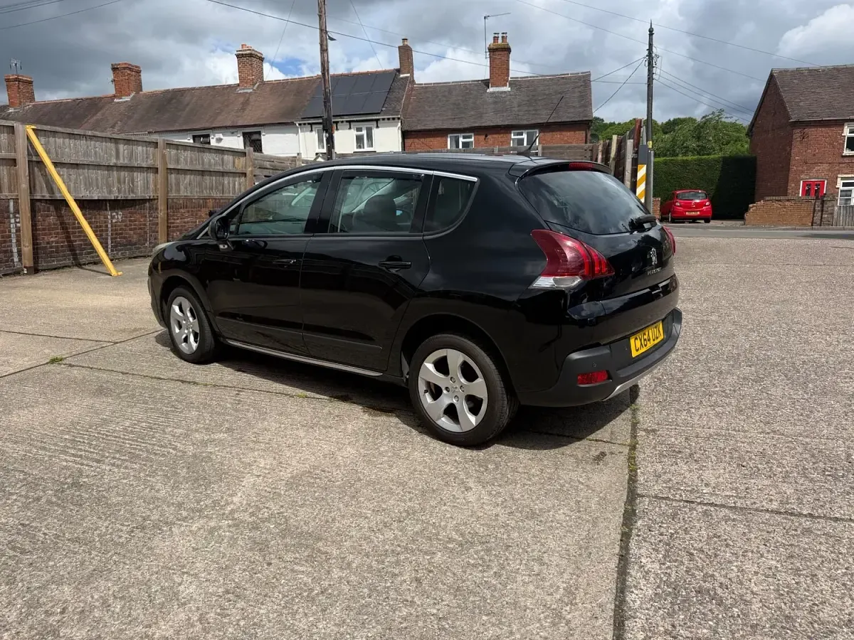 Used Peugeot 3008 Active 115 HP (84 kW) 2014 Black Estate