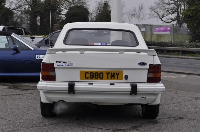 Used Ford Escort Cabriolet SE 1986 White Cabriolet