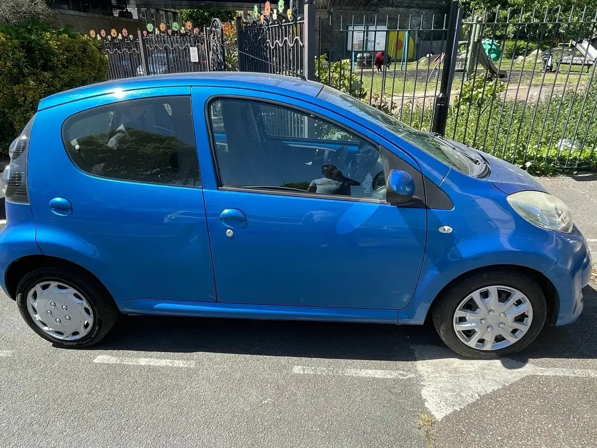Used Citroën C1 VTR Sport 68 HP (50 kW) 2010 Blue Hatchback