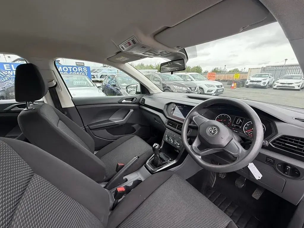 Used VW T-Cross Edition 95 HP (69 kW) 2019 White SUV