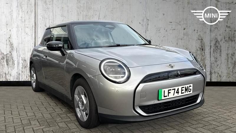 Used Mini Cooper Hatch 133 kW (181 HP) 2025 Silver Hatchback