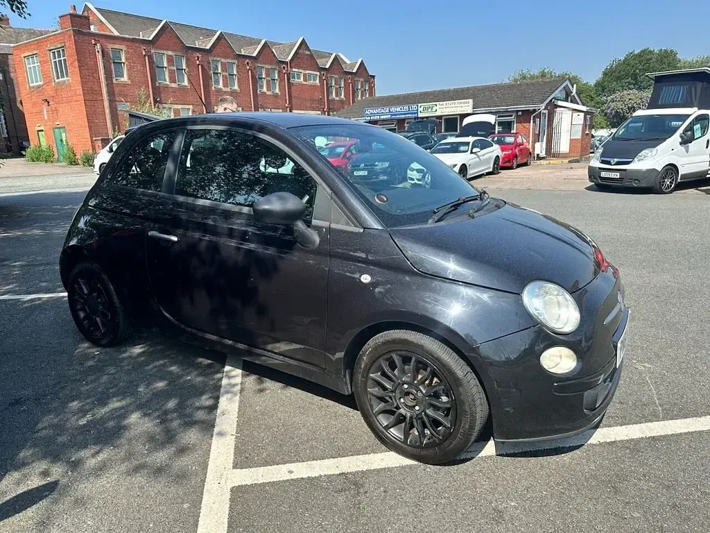 Used Fiat 500 S 85 HP (62 kW) 2011 Black Hatchback