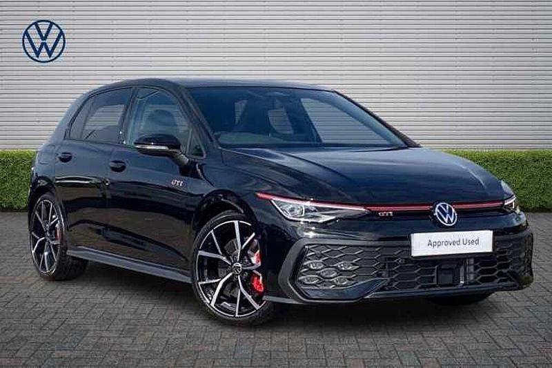 Used VW Golf VIII 265 HP (194 kW) 2026