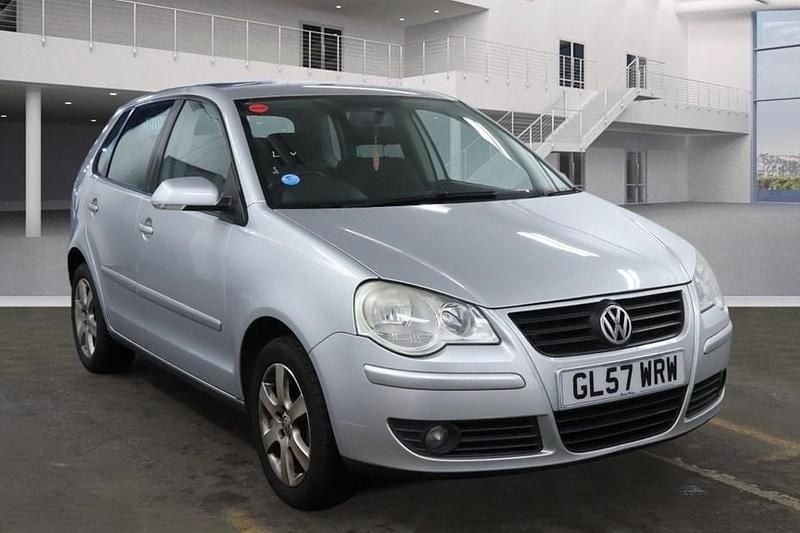 Used VW Polo Match 80 HP (58 kW) 2008 Silver Hatchback