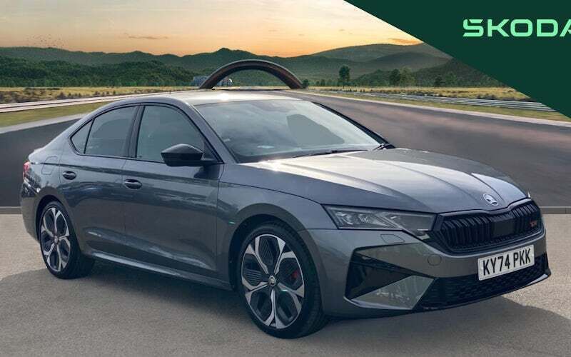 Used Skoda Octavia vRS 265 HP (194 kW) 2025 Hatchback