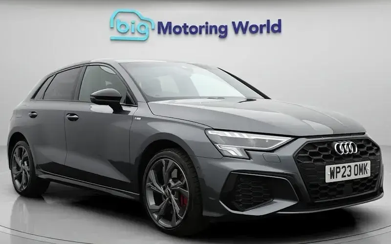 Used Audi A3 Sportback e-tron Competition 245 HP (180 kW) 2023 Hatchback