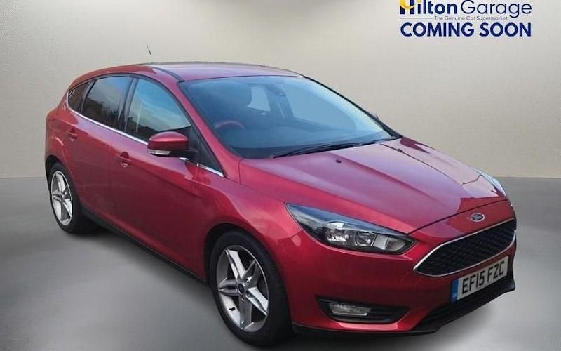 Used Ford Focus Zetec 125 HP (91 kW) 2015 Hatchback