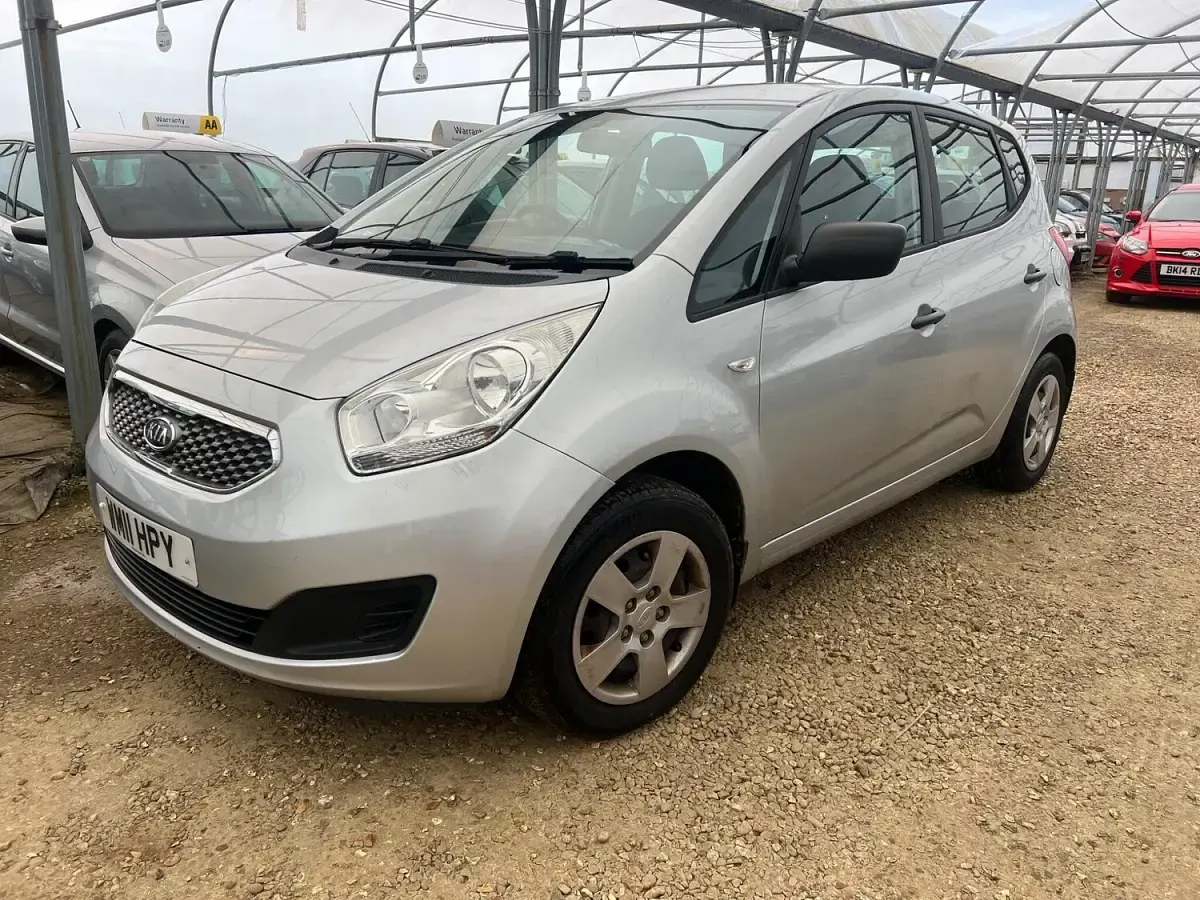 Used Kia Venga 2011 Silver Hatchback