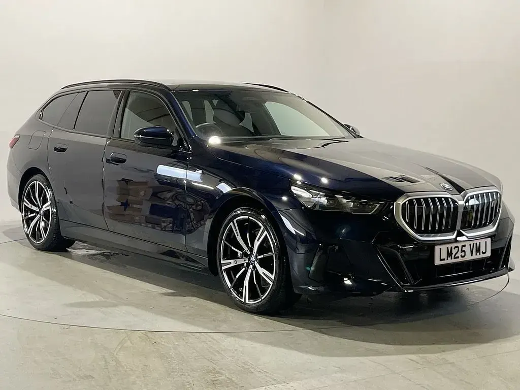 Used BMW i5 M Sport 250 kW (340 HP) 2025 Black Estate