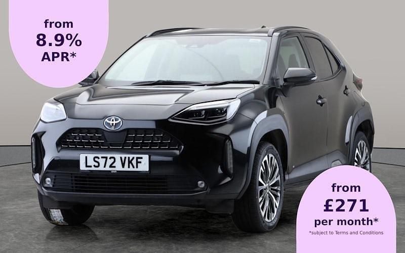 Used 2024 Toyota Yaris Hybrid Estate | £19,318 (Good price) - Image 1/1
