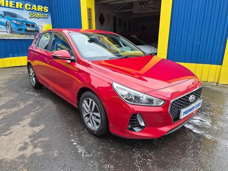 Red Used 2018 Hyundai i30 SE Hatchback | £5,995 (Expensive) - Image 1/4