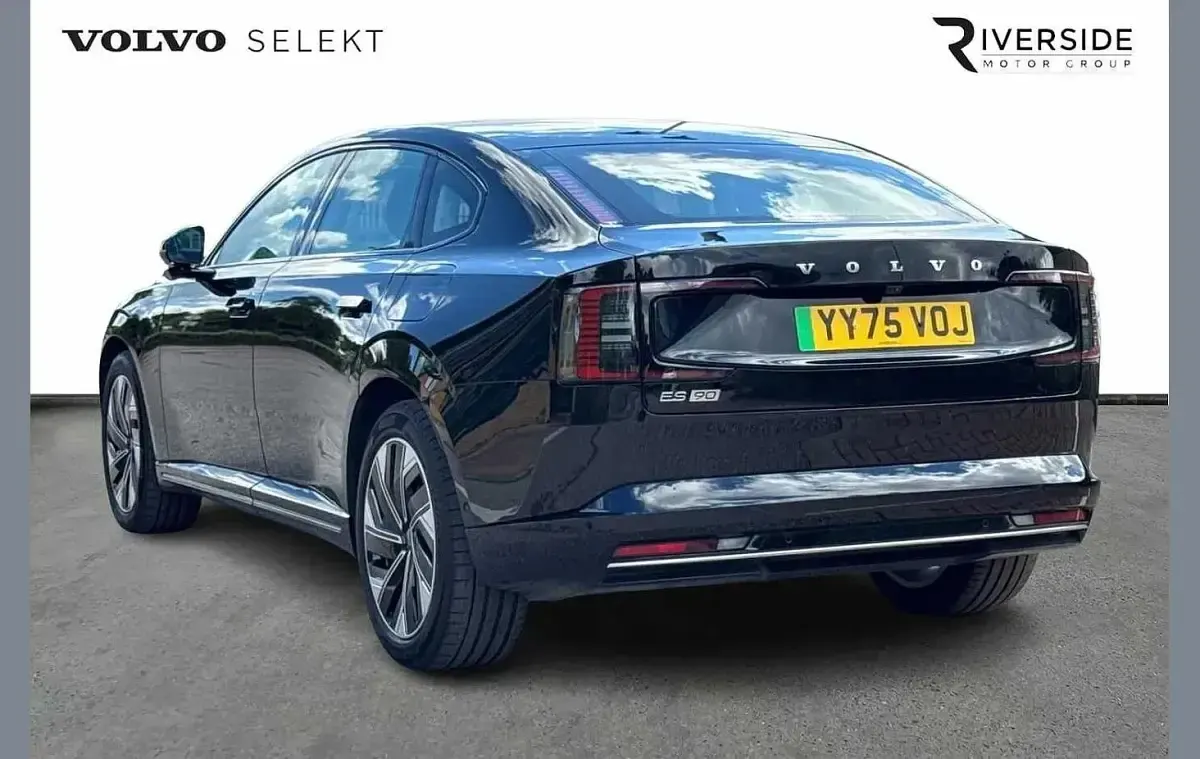 Used Volvo ES90 Plus 241 kW (328 HP) 2026 Black Sedan