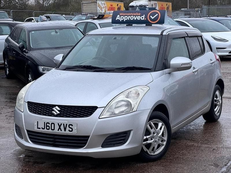 Used Suzuki Swift SZ4 94 HP (69 kW) 2023 Silver Hatchback