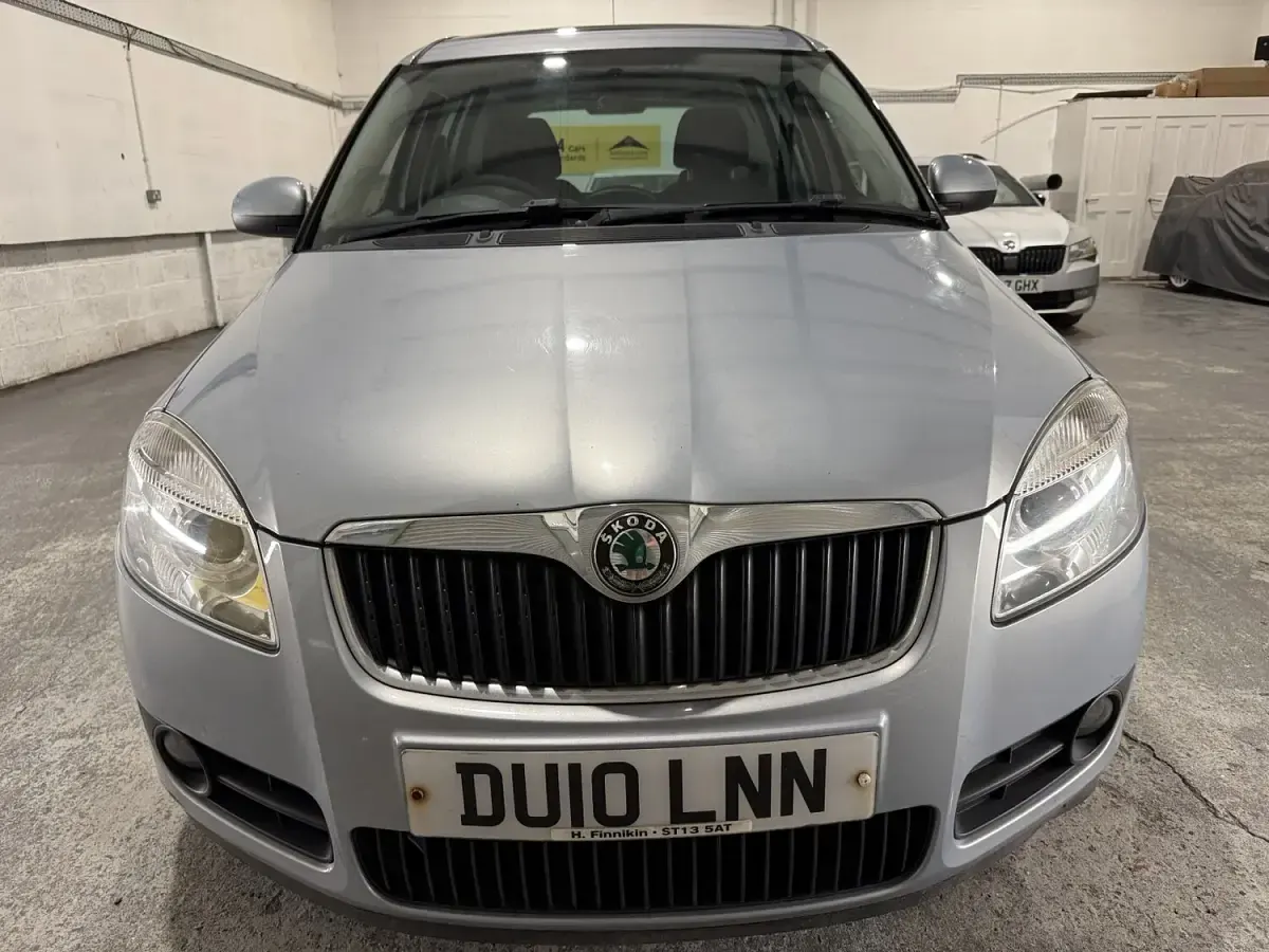Used Skoda Roomster SE 105 HP (77 kW) 2010 Blue MPV