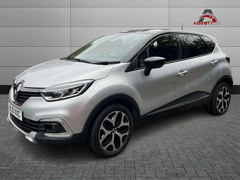 Silver Used 2019 Renault Captur GT-Line SUV | £8,495 (Fair price) - Image 1/4