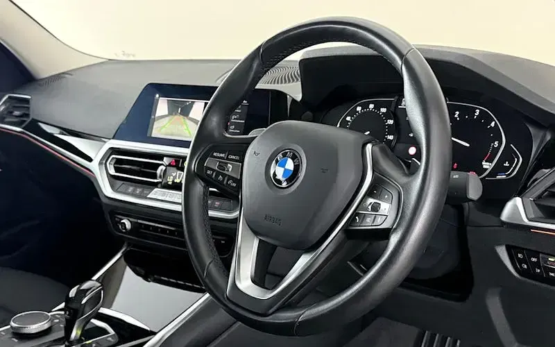 Used BMW 320 190 HP (139 kW) 2021 Sedan